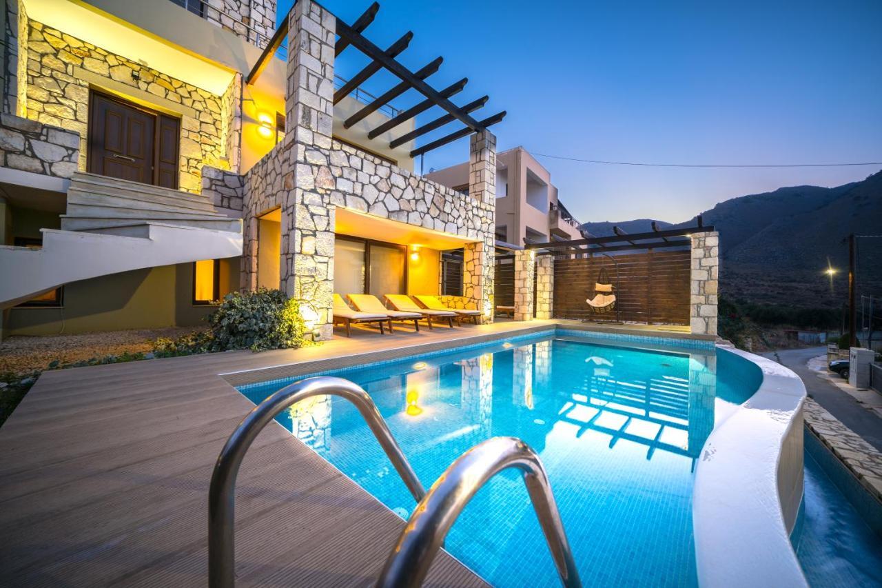 Villa Majestic Crete Heated Pool And Sauna Megála Horáfia Kültér fotó