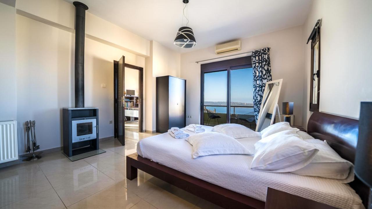 Villa Majestic Crete Heated Pool And Sauna Megála Horáfia Kültér fotó